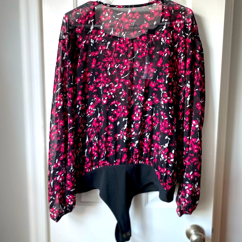 NWT Banana Republic sheer sleeve body suit XL